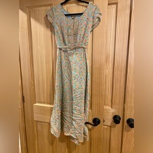 April Cornell midi dress. Light blue background with peach flower print.